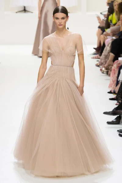 Look 65